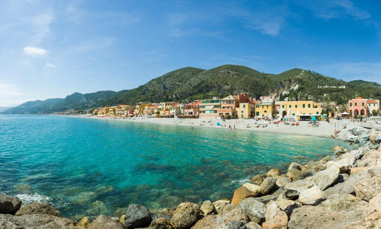 Miramare Di Varigotti Luaran gambar
