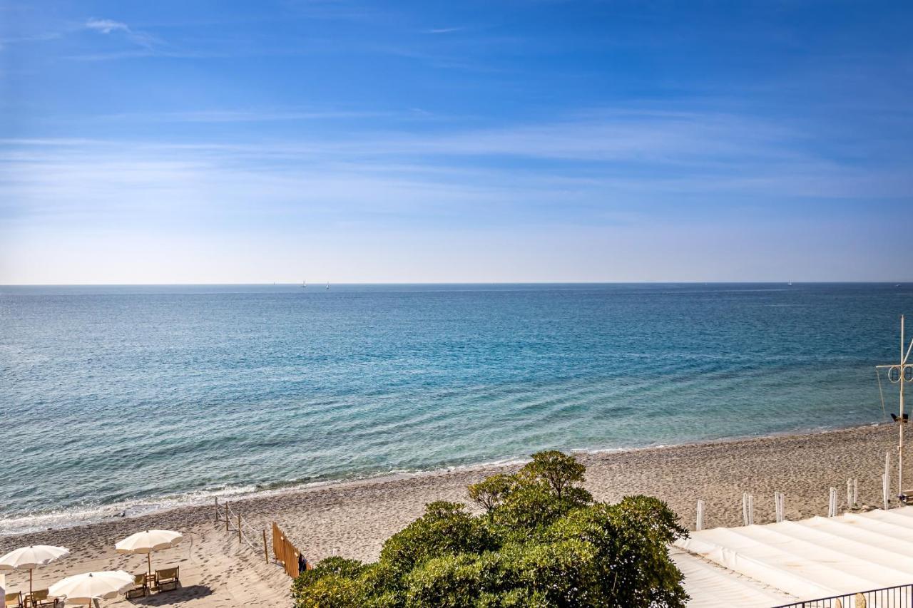 Miramare Di Varigotti Luaran gambar