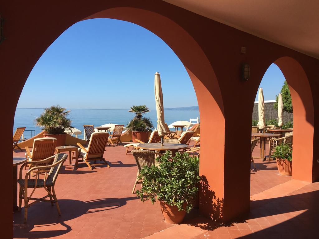 Miramare Di Varigotti Luaran gambar