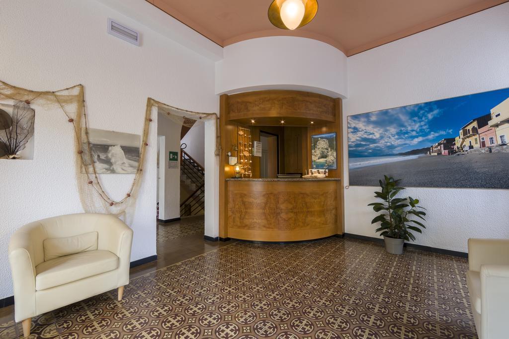 Miramare Di Varigotti Luaran gambar