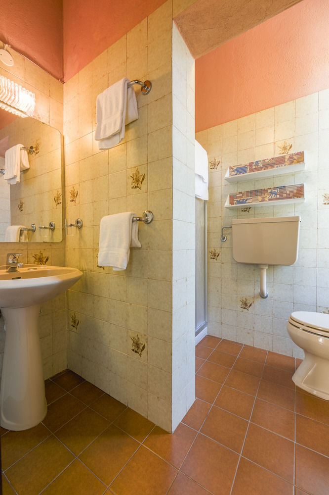 Miramare Di Varigotti Luaran gambar