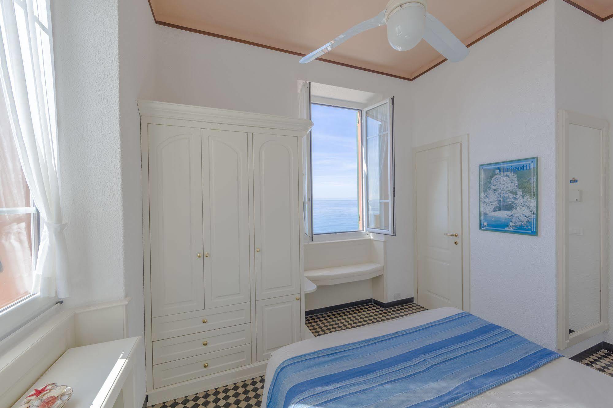Miramare Di Varigotti Luaran gambar