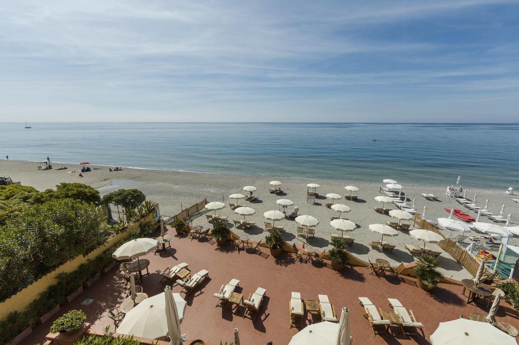 Miramare Di Varigotti Luaran gambar