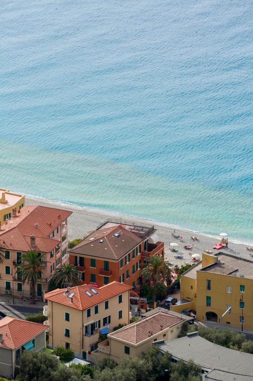 Miramare Di Varigotti Luaran gambar