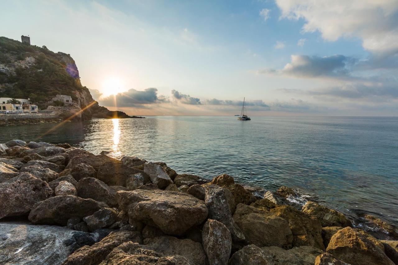Miramare Di Varigotti Luaran gambar